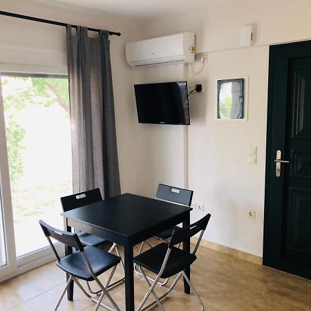 Ionian White Apartments Lefkáda 외부 사진